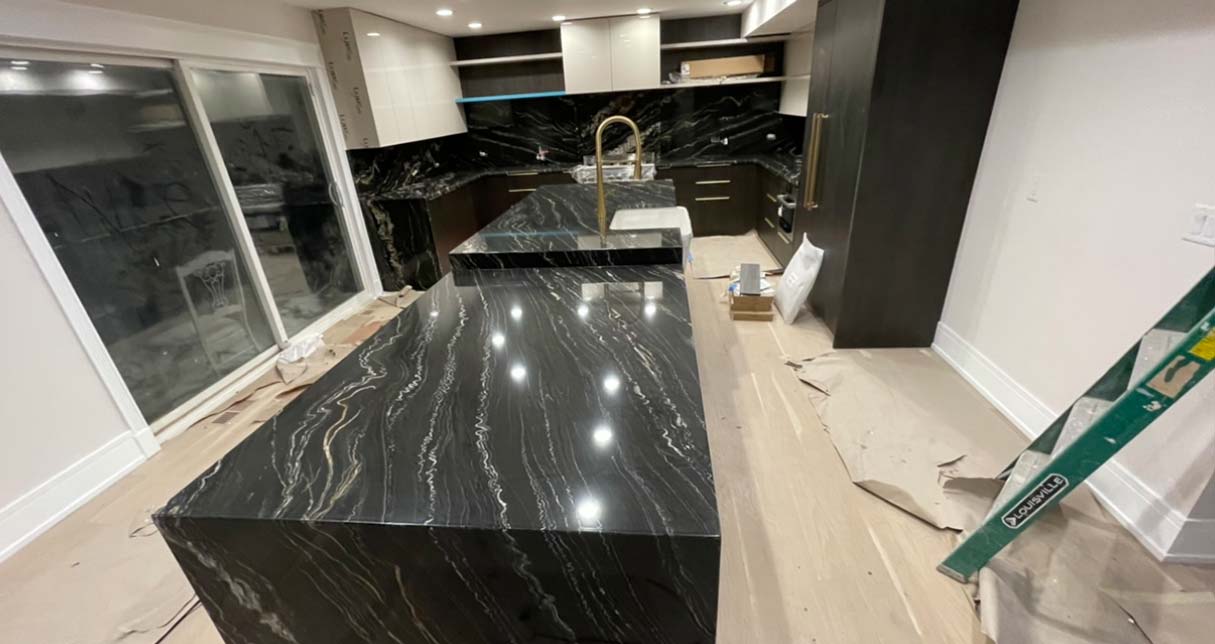 What to Know About Stone Veining When Purchasing Countertops