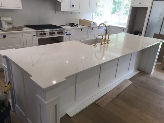 Calacatta quartz countertops in Chicago