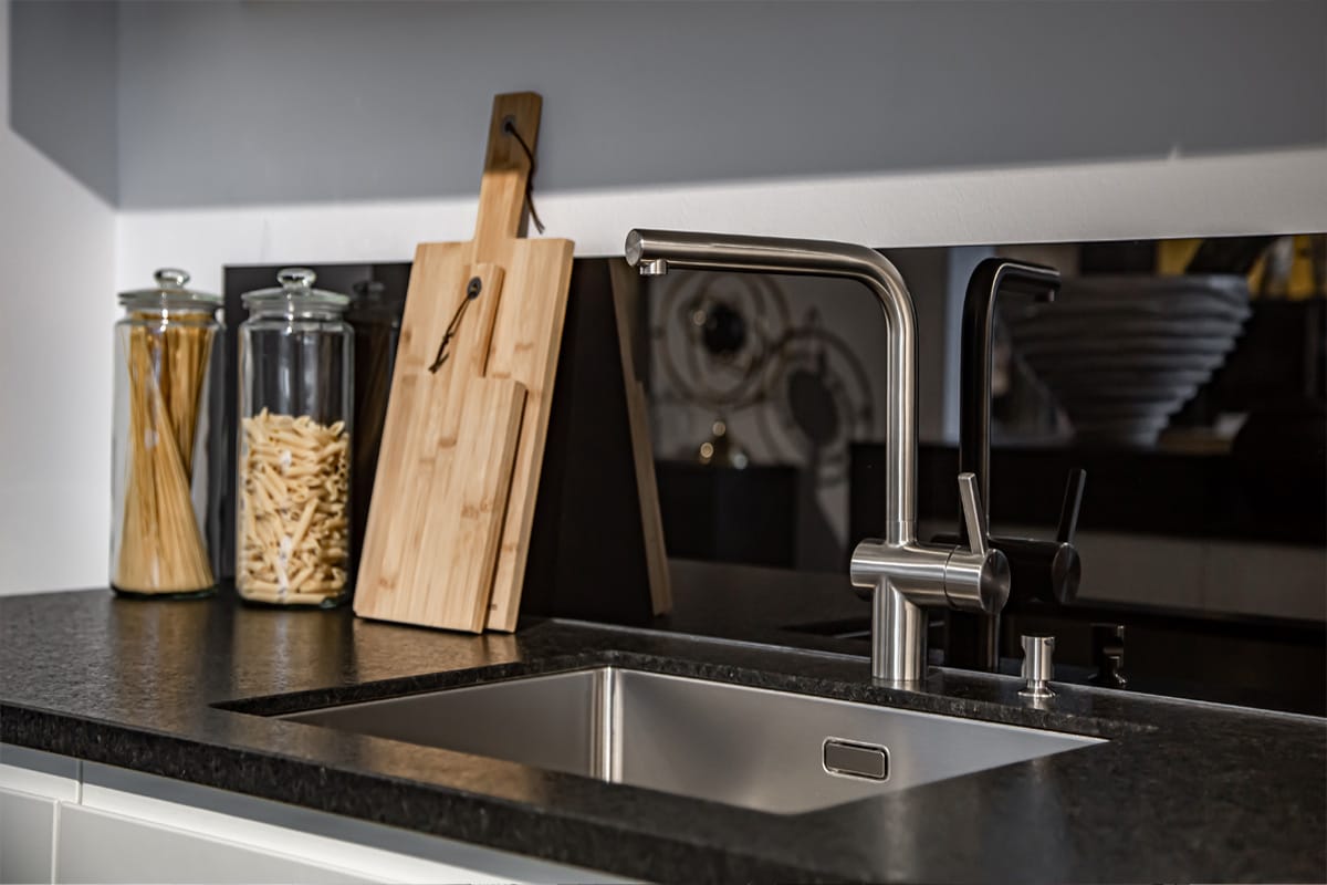 Kitchen Countertops services for modern luxury kitchen remodeling in Chicagoland