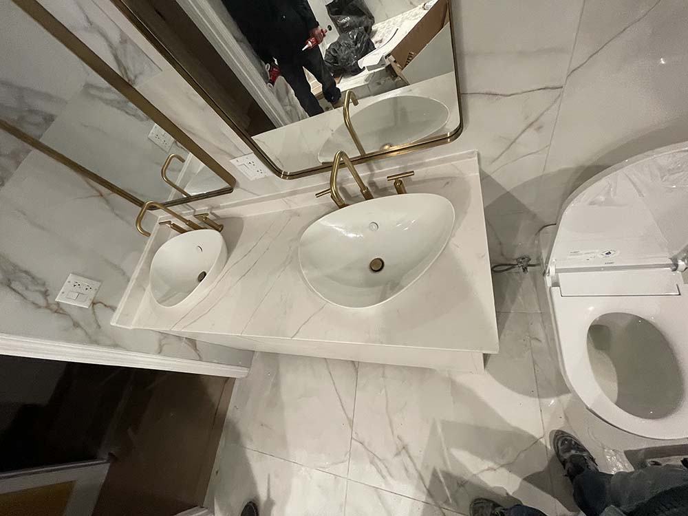 Quartz countertops guide for modern kitchens and bathrooms in Chicagoland